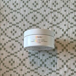 OUAI Scalp & Body Scrub